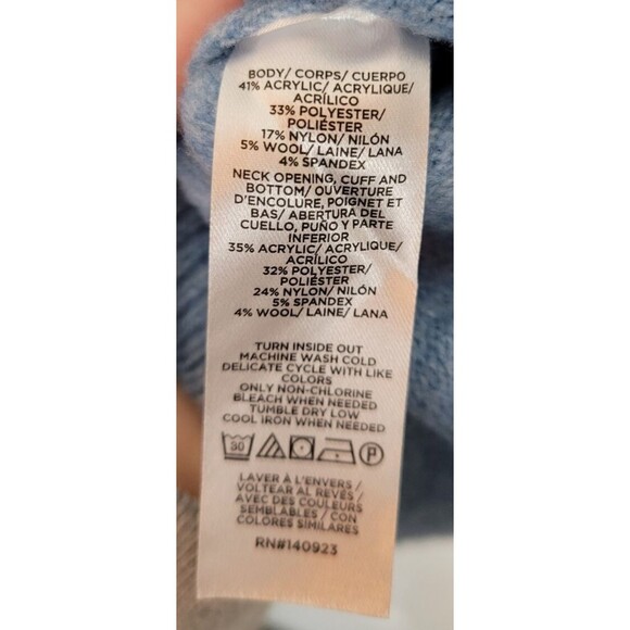 LOFT Jeweled Button Trim Sweater Size M - Picture 8 of 10